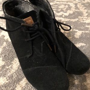TOMS Wedge Bootie